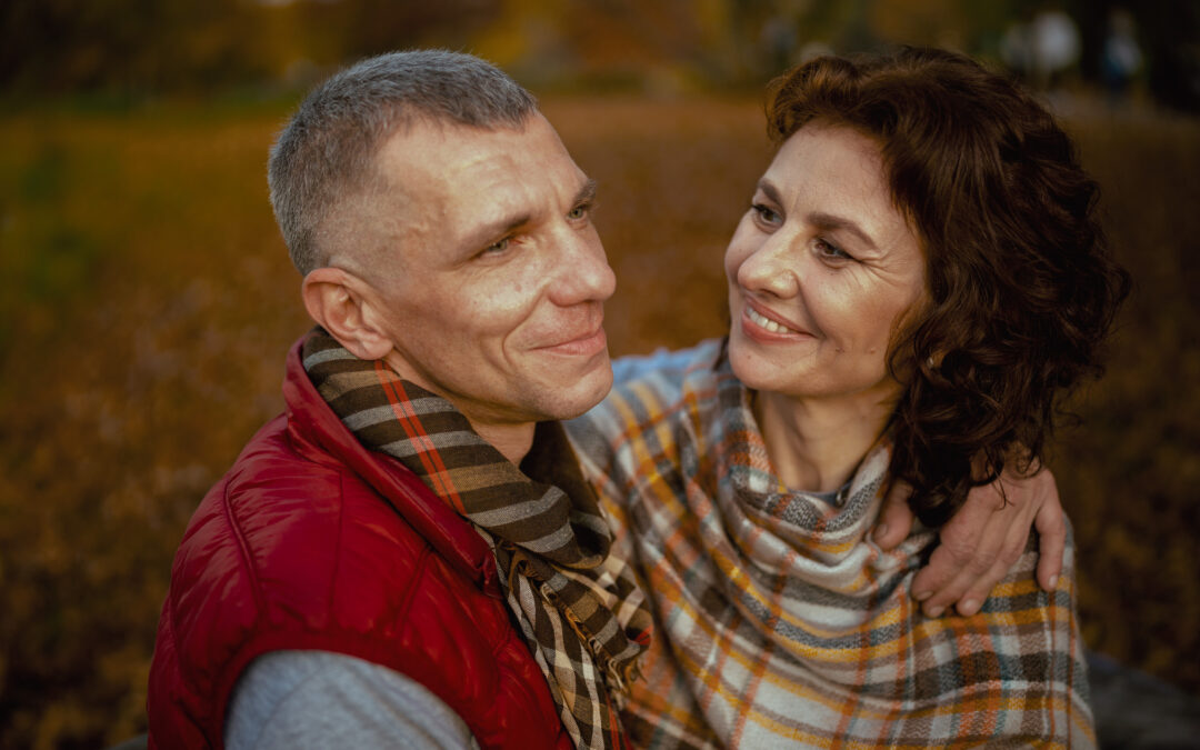 Wat ouder worden vraagt van je relatie ~ over hormonen, zelfvertrouwen en intimiteit